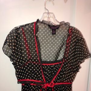 Maison 123 - Robe noire à pois ceinturée